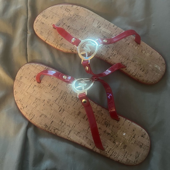 Micheal Kors MK Logo Charm Jelly Cork Flip Flops 🩴 Samdals - Picture 1 of 4